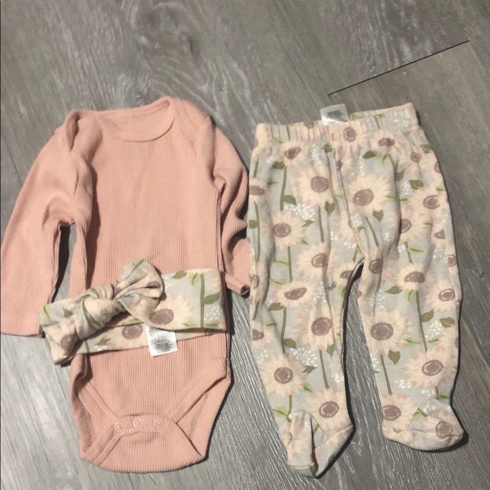 Baby Chick Pea outfit with Floral Headband
